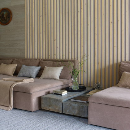 GLULAM TABLE