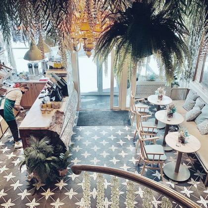 Европейский интерьер coffeeshop