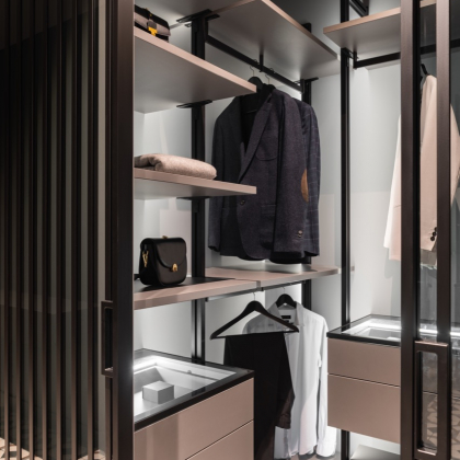 Black style wardrobe