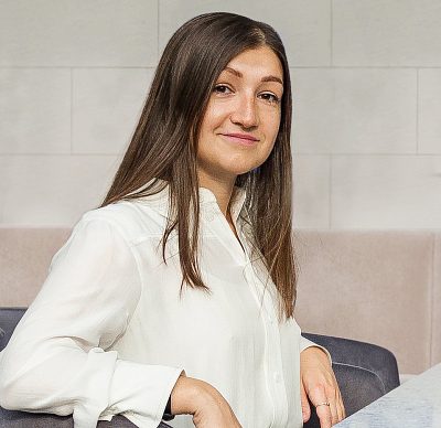 Anna Suvorova