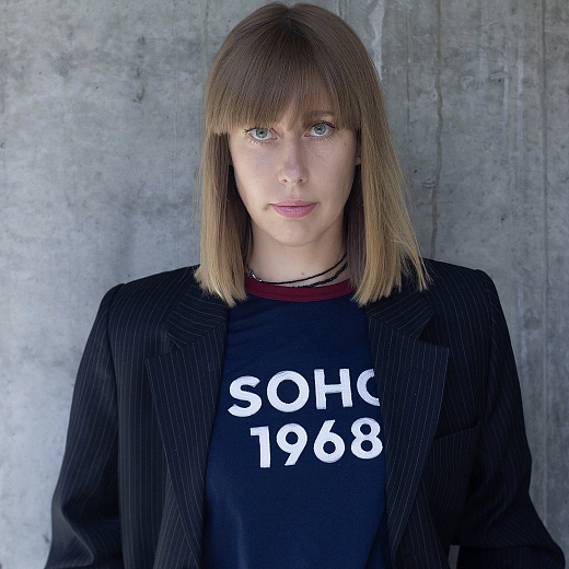 Елена Максимова