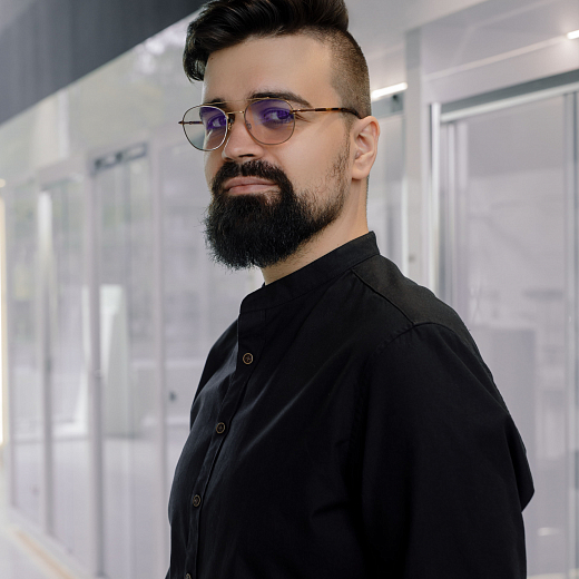 Александр Тюрин