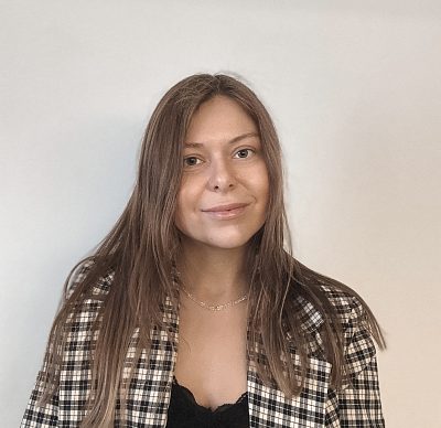 Алина Казнина