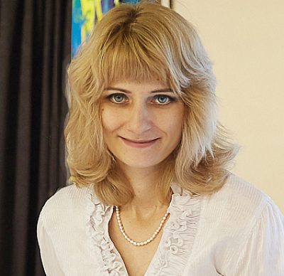 Елена Спешилова