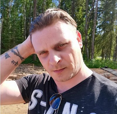 Павел Исаев