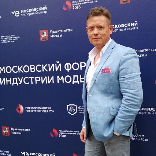 Виктор Суханов