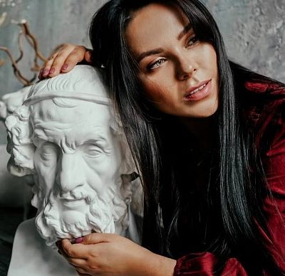 Юлия Тома