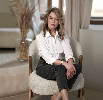 Анна Fridrik