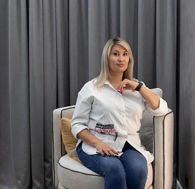 Лена  Бузина