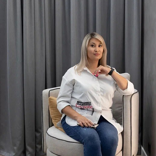 Лена  Бузина