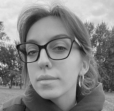 Елена Бакуменко