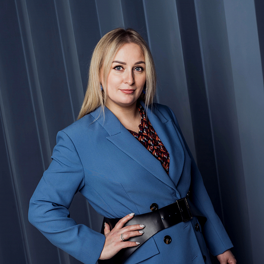 Анна Сапожникова