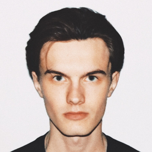 Евгений  Назаров