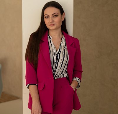 Арина Сафронова